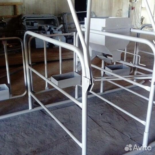 Стойловое оборудование, хэдлоки, ограждения, калит