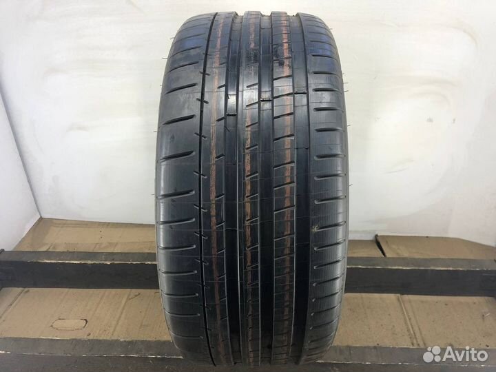 Michelin Pilot Super Sport 245/35 R20