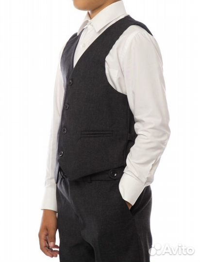 Школьный костюм для мальчика новый