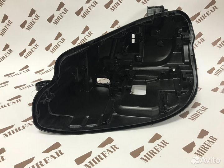 Левый корпус фары Mercedes-Benz E klasse w213