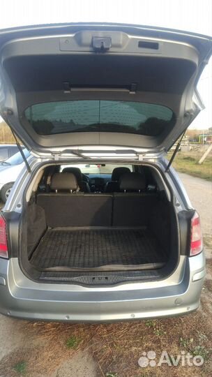Opel Astra 1.8 AT, 2010, 162 000 км