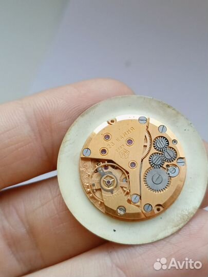 Часы СССР луч механизм 2209 23 камня