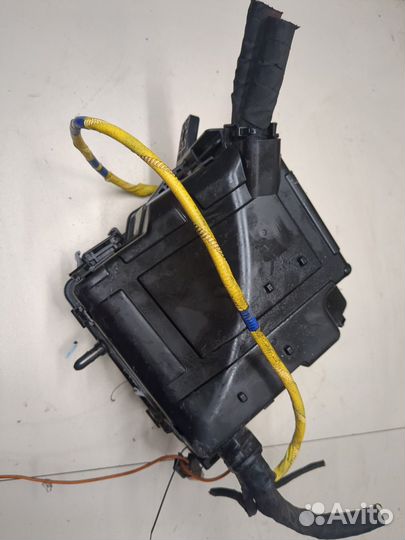 Блок предохранителей киа Sorento, 2016