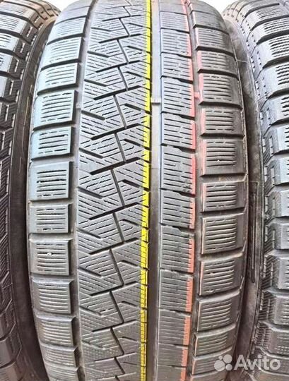 Pirelli Ice Asimmetrico 225/65 R17 98M