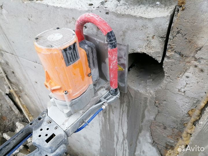 Цепная алмазная пила по бетону