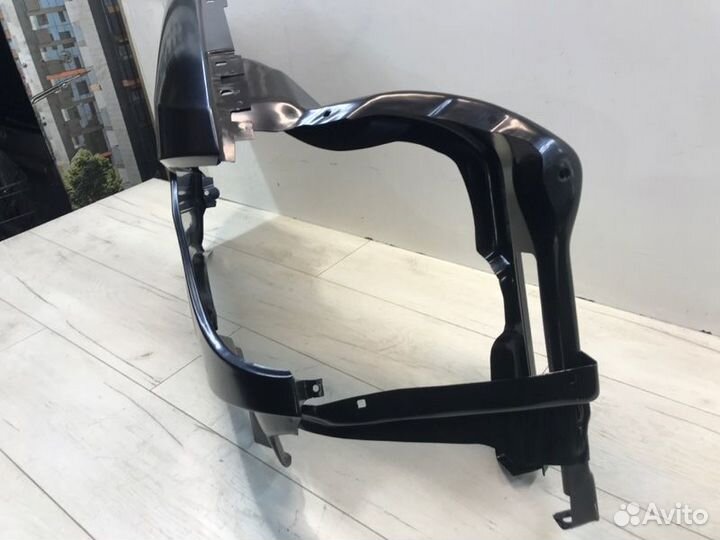 Крыло правое Mercedes Sprinter W909 W904 W903 W902