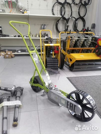 Сеялка ручная 1 ряд мелких семян