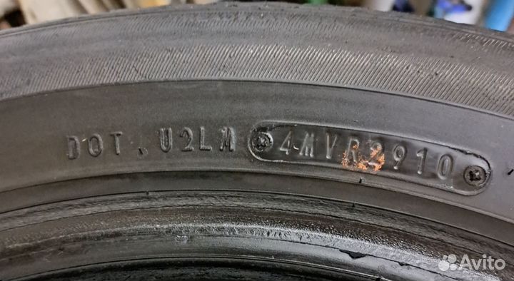 Dunlop SP Sport 270 215/55 R17 94V