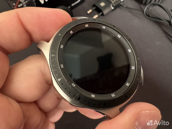 Samsung galaxy watch 46mm SM-R800