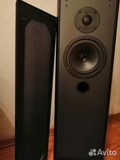 Акустические напольные колонки MB Quart QL S 20