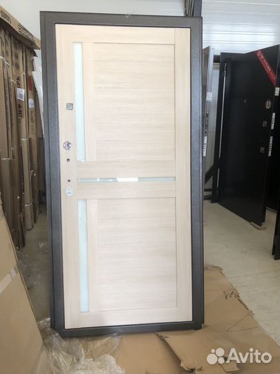 Входные двери Аргус и Берлога со склада