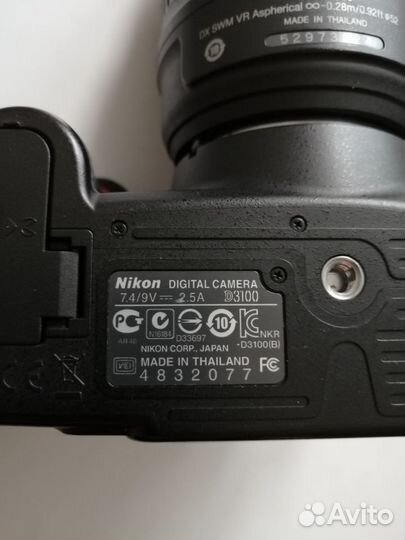 Зеркальный фотоаппарат Nikon D3100 Пробег : 4128
