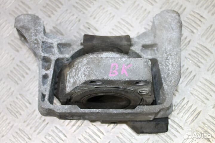 Подушка двигателя правая Mazda 3 MPS BK L3VDT 2,3T