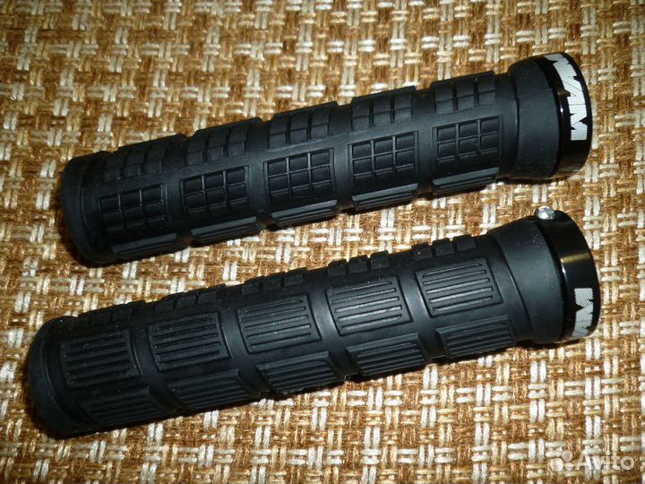 Грипсы для велосипеда