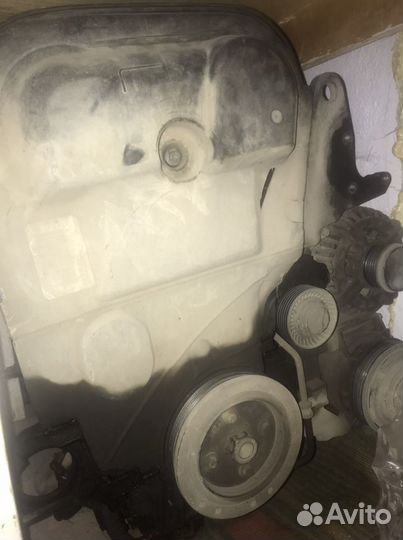 Двигатель Вольво Volvo в разборе