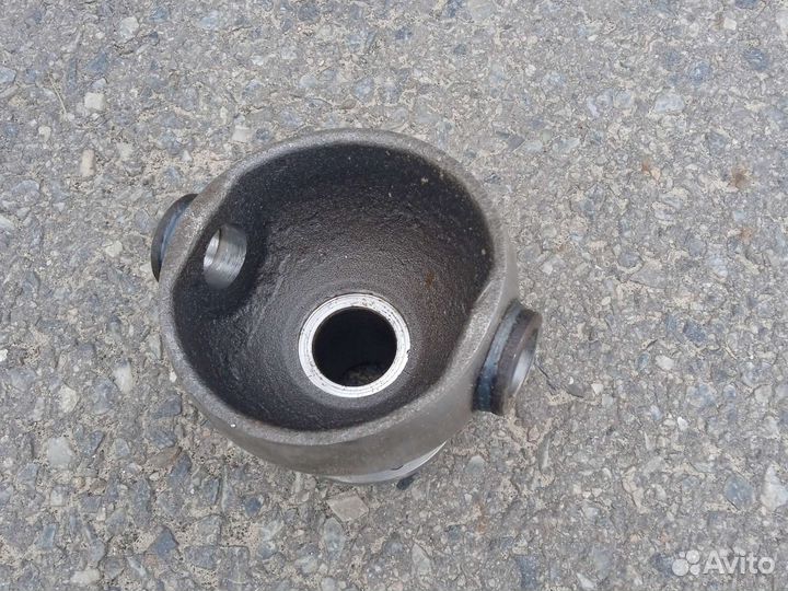 Продам шаровая опора поворотного кулака УАЗ