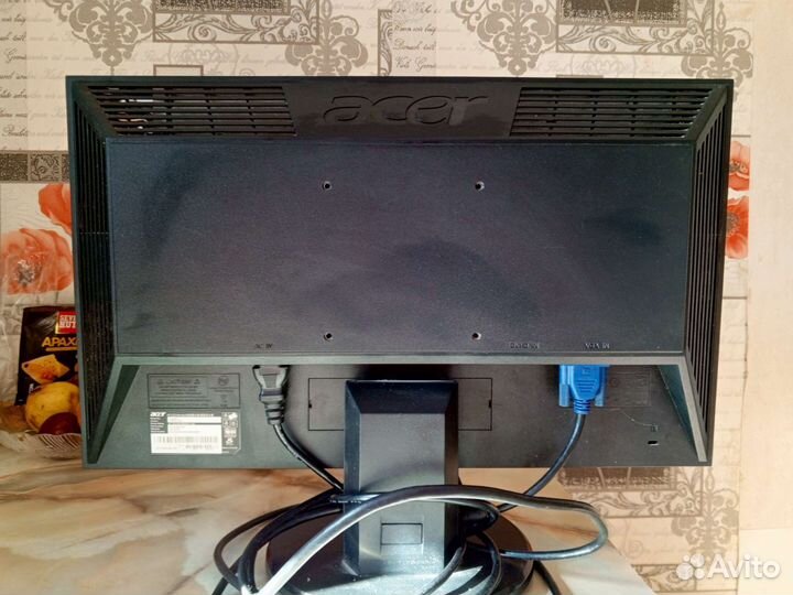 Монитор acer