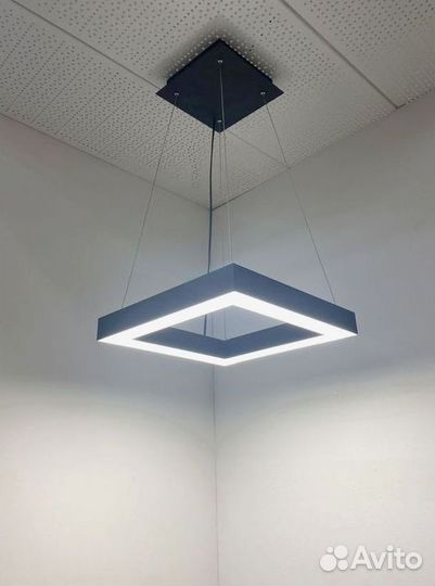 Потолочный светильник