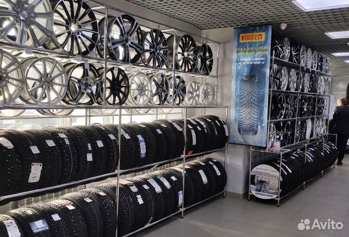 Bridgestone Ice Cruiser 7000S 235/55 R17