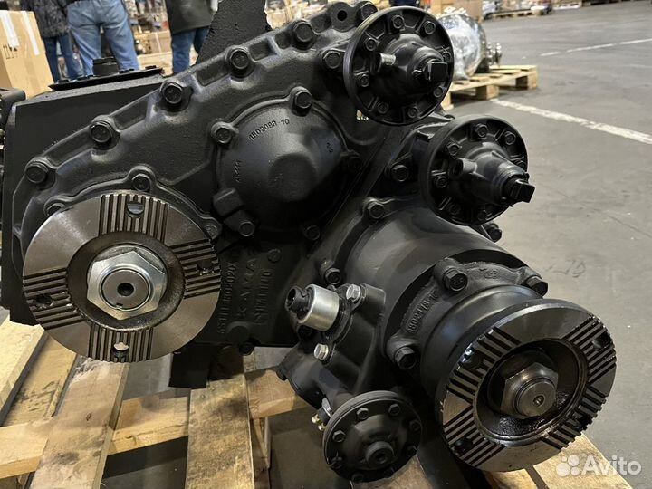 Раздаточная коробка на камаз 65111