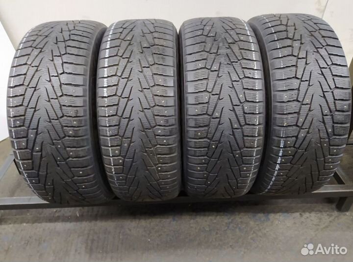 Nokian Tyres Hakkapeliitta 7 SUV 285/60 R18 117R