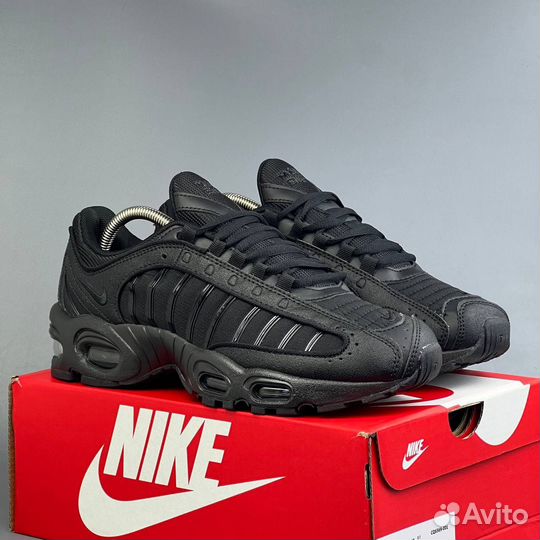 Nike Air Max Tailwind 4