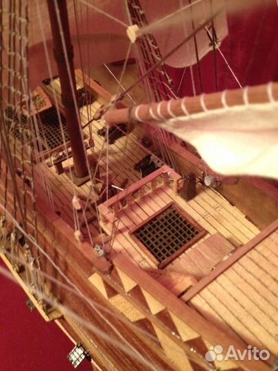 Модель парусника 