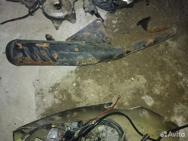 Запчасти на скутер сузуки, хонда