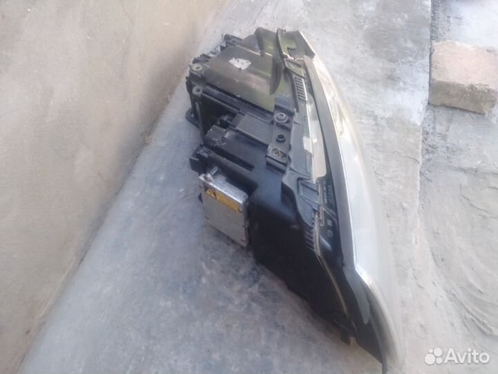 Фара на audi A8 левая 2004 г