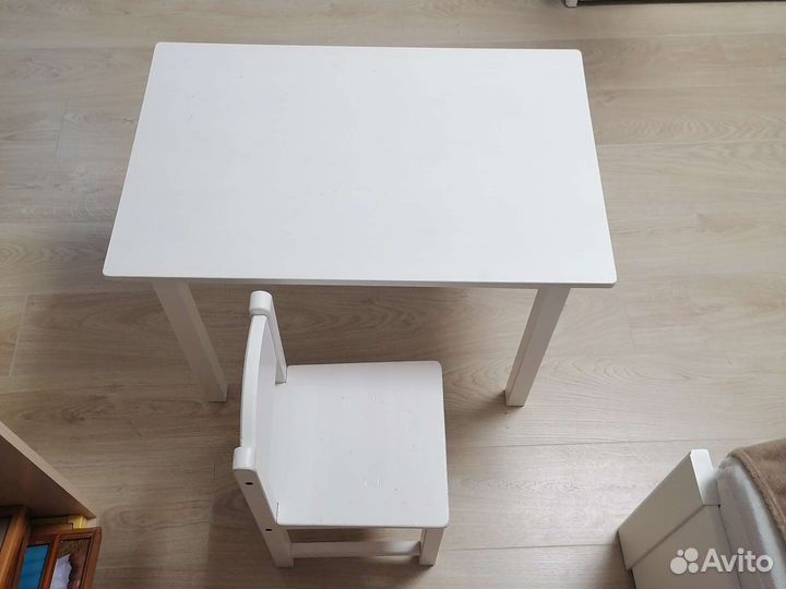 Детский стол и стул IKEA