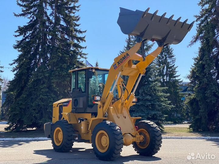 Услуги погрузчика, трактора, минипогрузчика