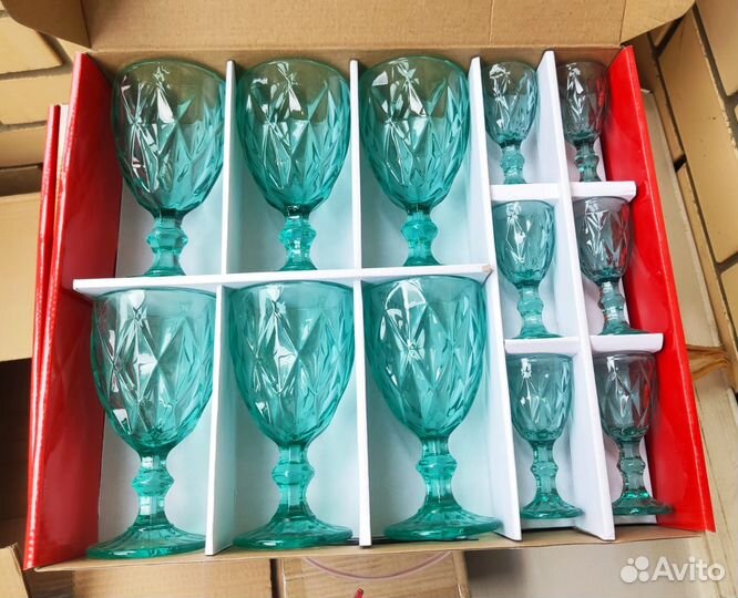 Бокалы для вина в ретро стиле