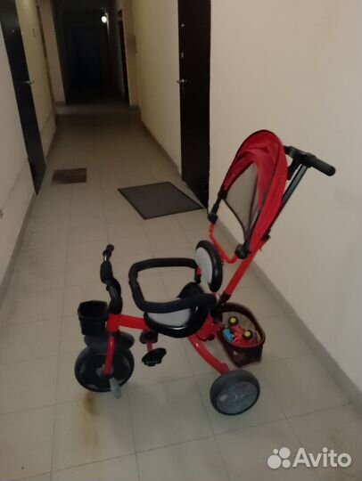 Детский трехколесный велосипед бу