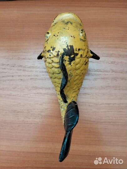 Статуэтка золотая рыбка