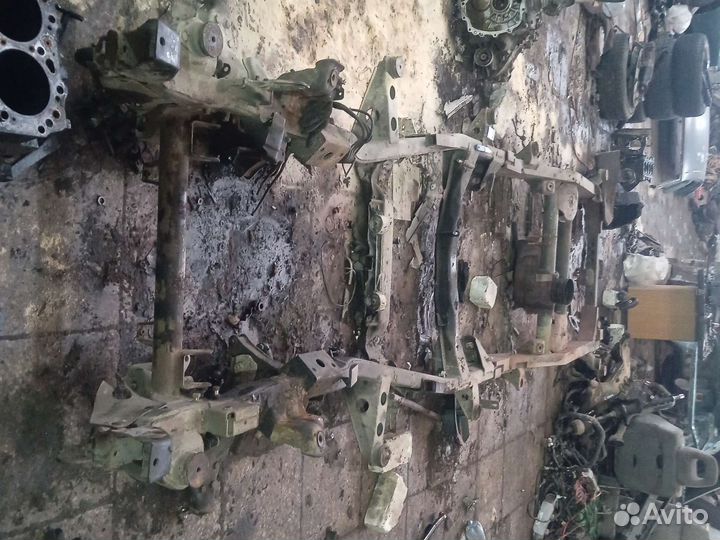 Рама безномерная mitsubishi pajero 2