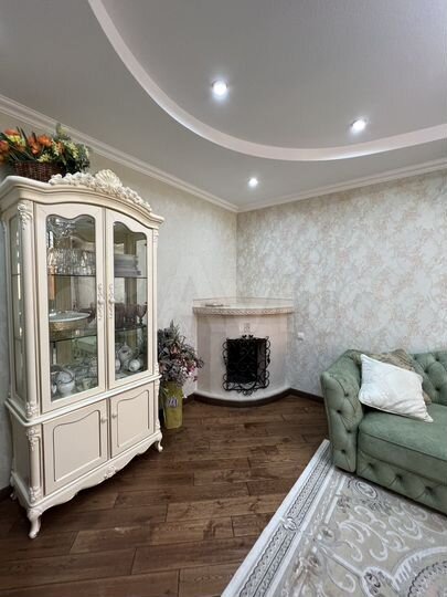 3-к. квартира, 97 м², 2/4 эт.