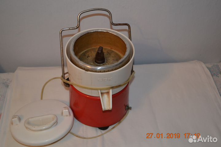 Продам Электросоковыжималку