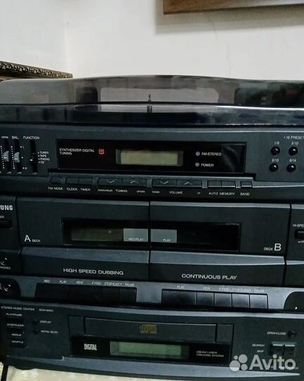 Музыкальный центр с проигрывателем винила Samsung