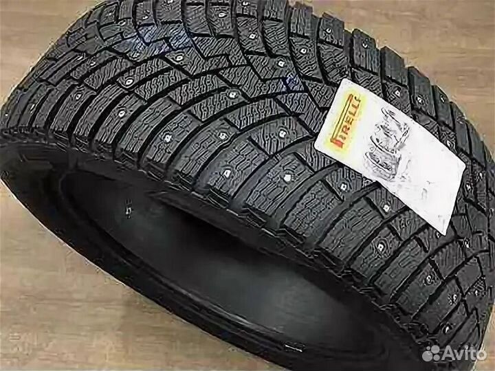Pirelli Scorpion Ice Zero 2 285/45 R22 114H