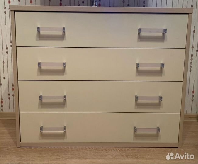 Стенка подростковая