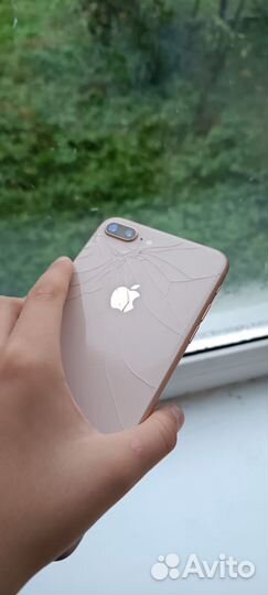 iPhone 8 Plus, 64 ГБ