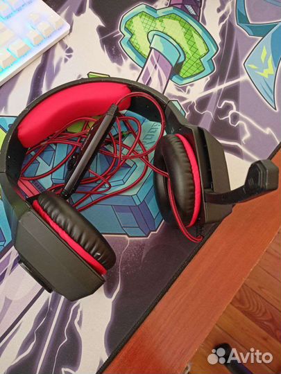 Игровые наушники sven AP-U880MV