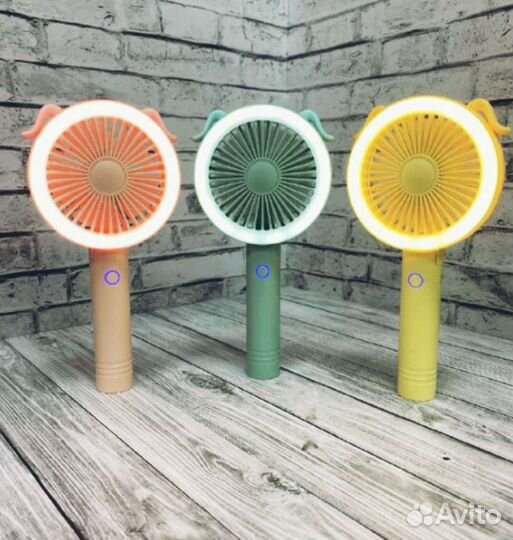 Ручной вентилятор новый