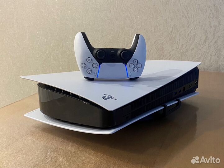 Sony PlayStation 5 blu-ray, 100+ игр