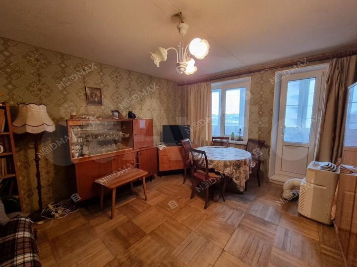 1-к. квартира, 46 м², 8/10 эт.