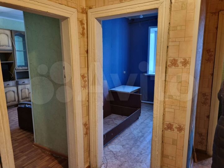 2-к. квартира, 40 м², 1/2 эт.