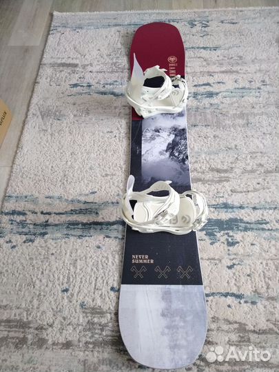 Сноуборд Never Summer Hummer