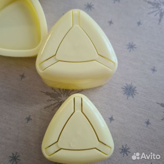 Форма для приготовления онигири