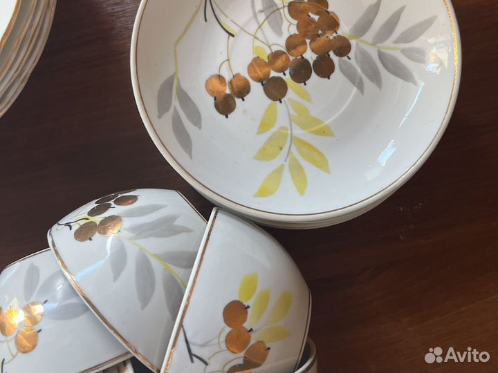 Набор столовой посуды на 6 персон чайные чашки