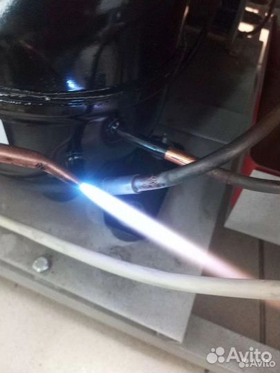 Ремонт холодильников Ремонт морозильных камер